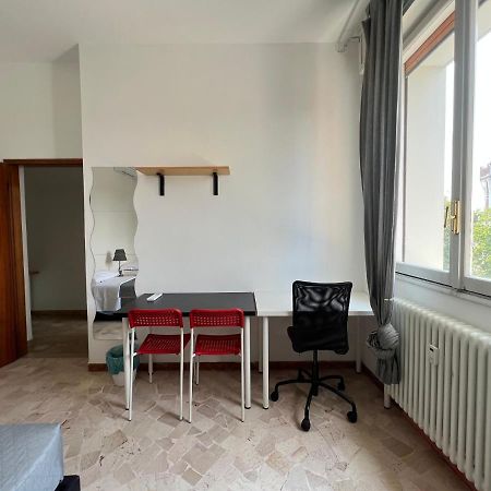 Bologna Fiera Fani Apartment Екстер'єр фото