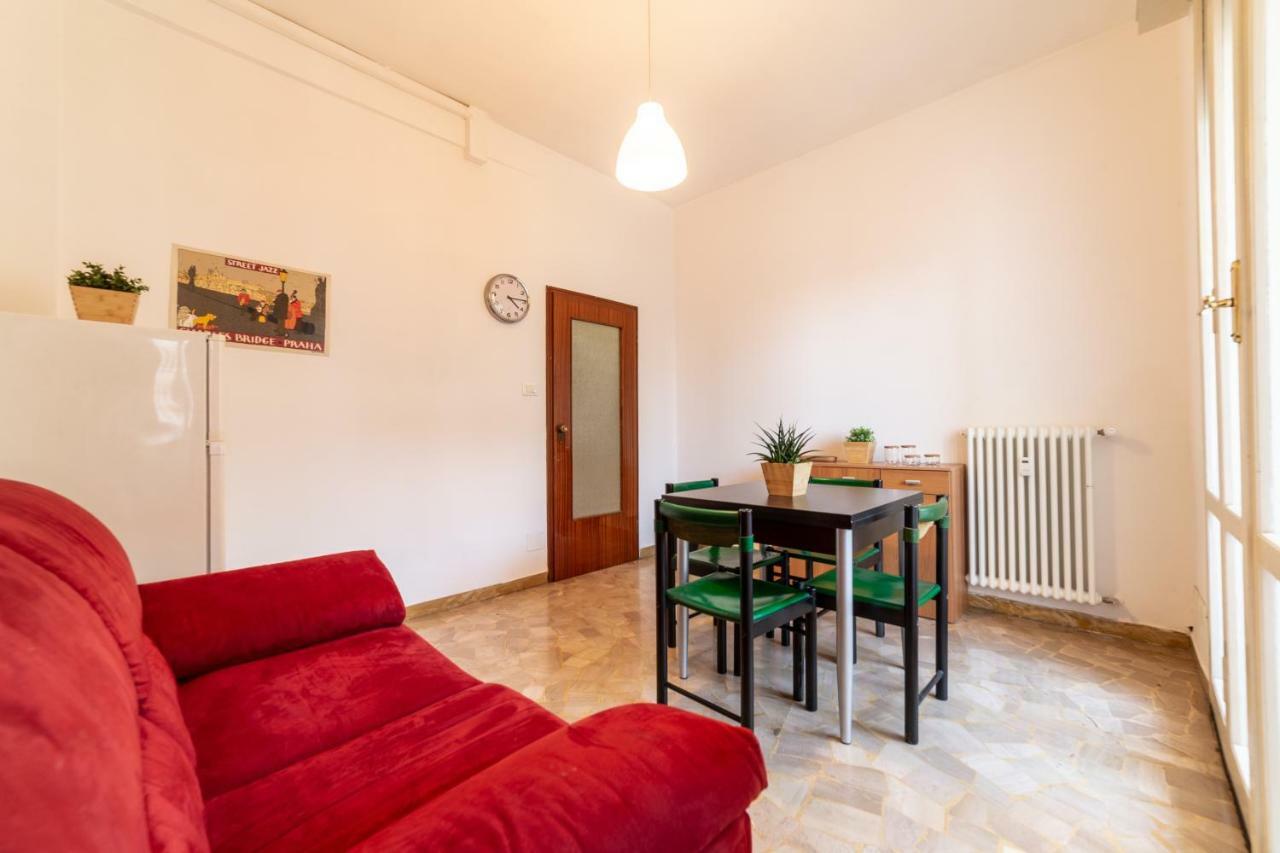 Bologna Fiera Fani Apartment Екстер'єр фото