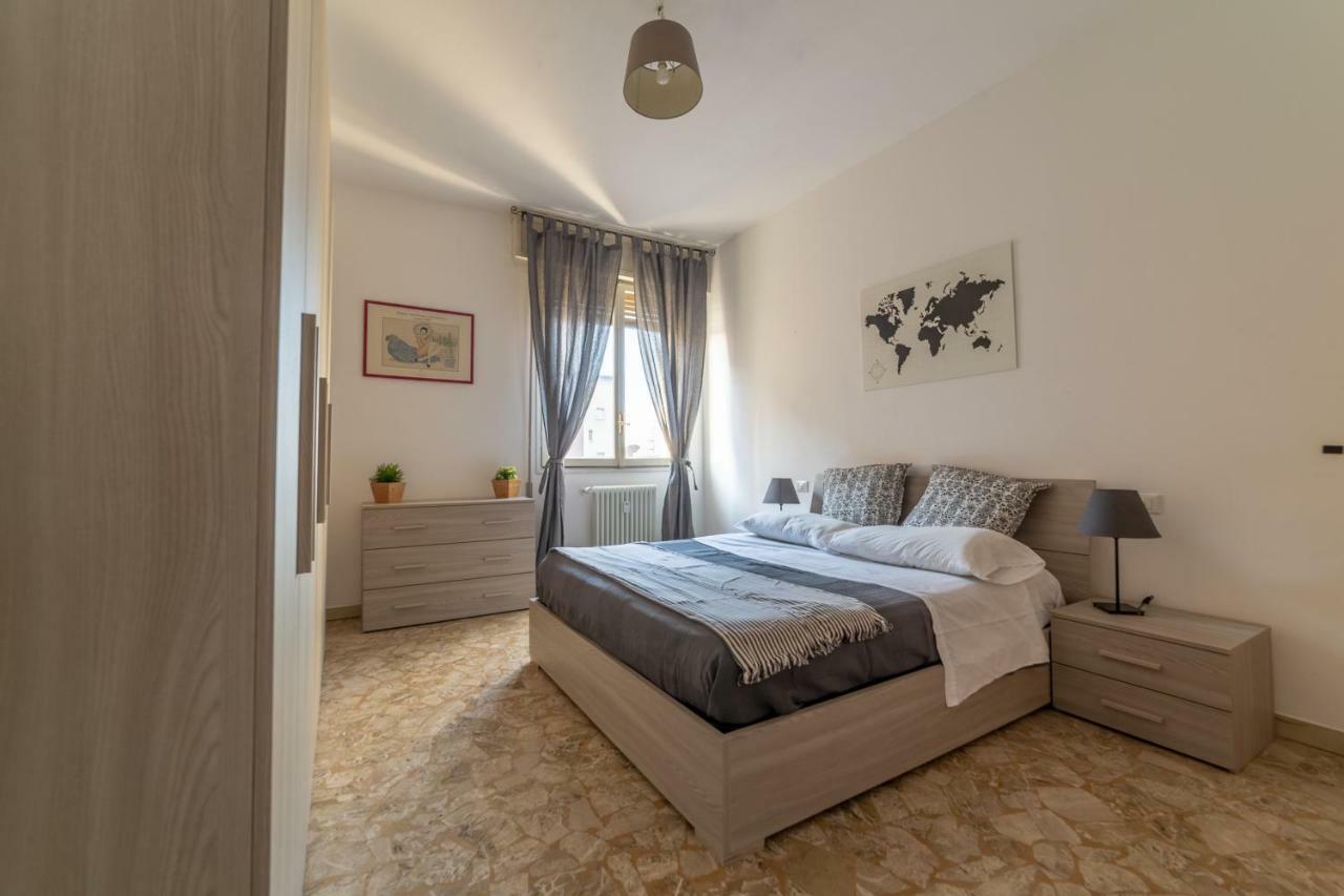 Bologna Fiera Fani Apartment Екстер'єр фото